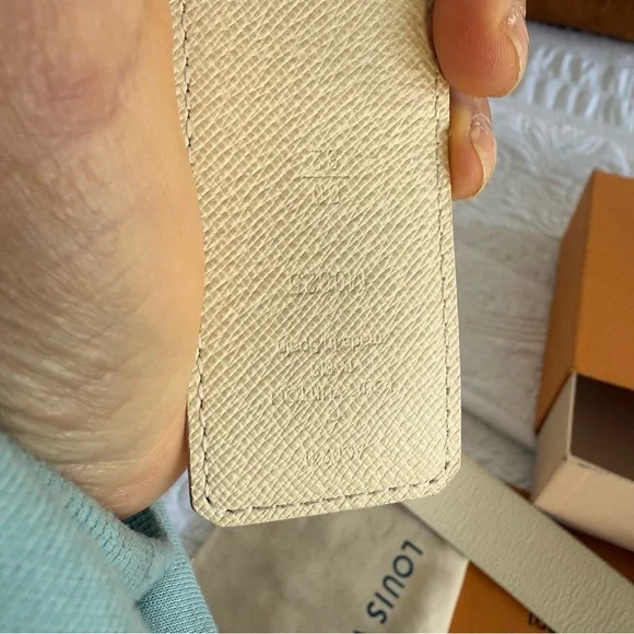 Louis Vuitton Damier Azur Canvas Belt With A Gold Tone Buckle Reversible - Picture 8 of 11